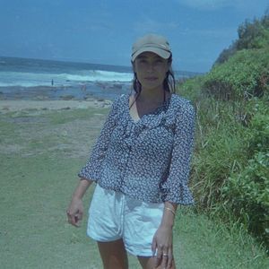 Meet your Posher, Keelye